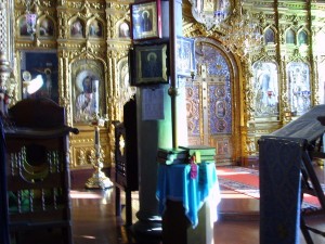 В Покровском соборе русского монастыря